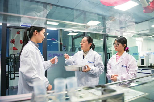 山东大学女博士李宁 扎根枣乡的“甜蜜”追梦人